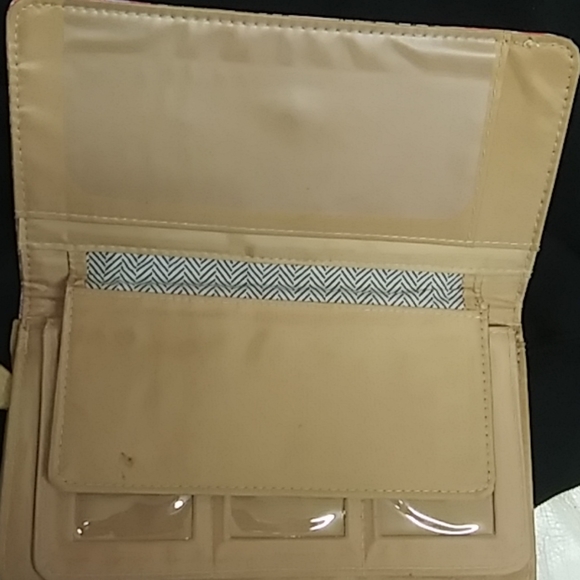 Wallet - Picture 6 of 7